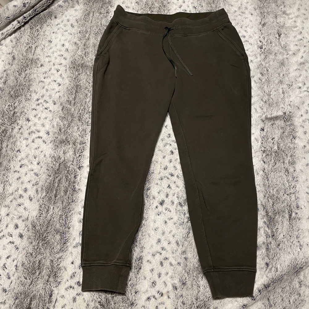 Lululemon Warm Down Joggers II Womens Sz 10 28” Cotton Sweatpants Olive Green